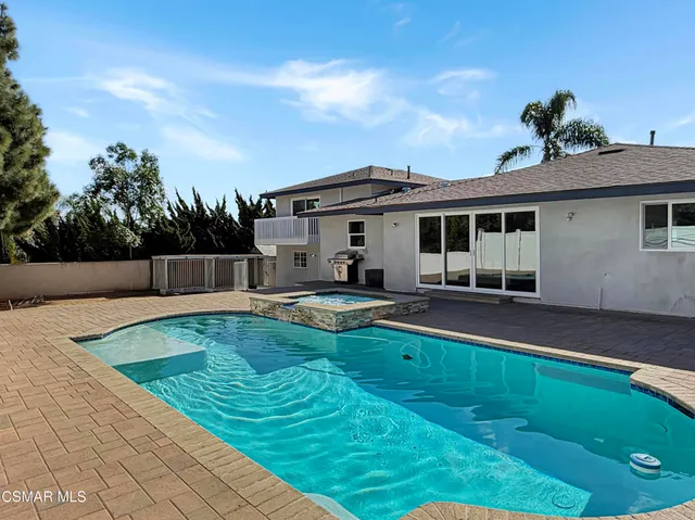 $1,320,000 | 91 Calle Escalon, Camarillo, CA 93010