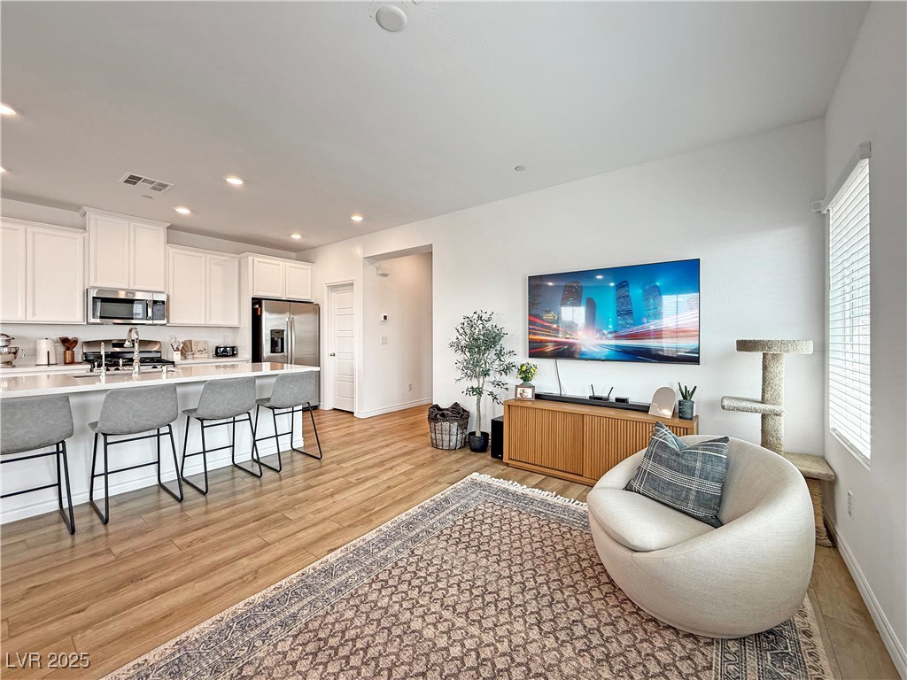 7308 North Decatur Boulevard, Unit 6 North Las Vegas, NV 89084 - Photo 21 of 47