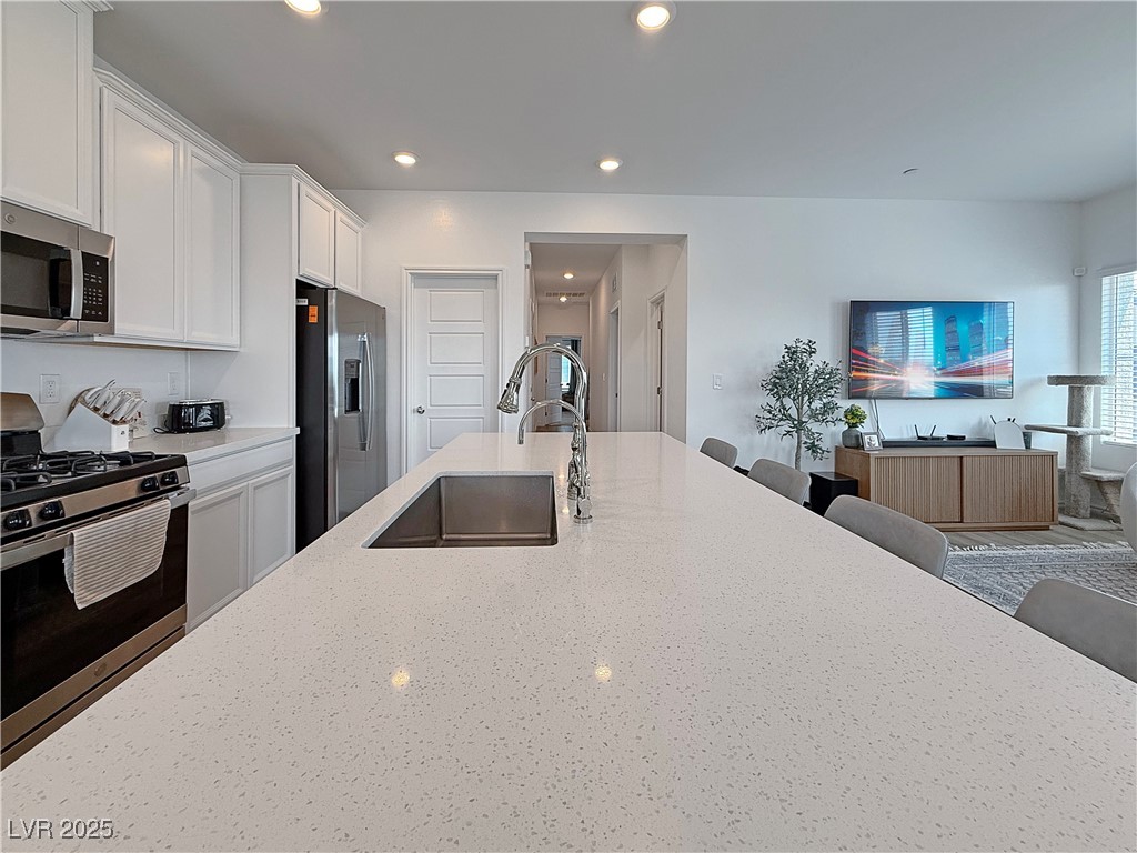 7308 North Decatur Boulevard, Unit 6 North Las Vegas, NV 89084 - Photo 10 of 47