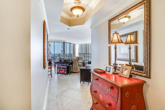 $899,500 | 1096 Scenic Gulf Drive, Unit 501, Miramar Beach, FL 32550