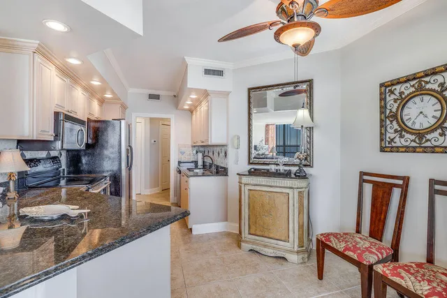 $899,500 | 1096 Scenic Gulf Drive, Unit 501, Miramar Beach, FL 32550