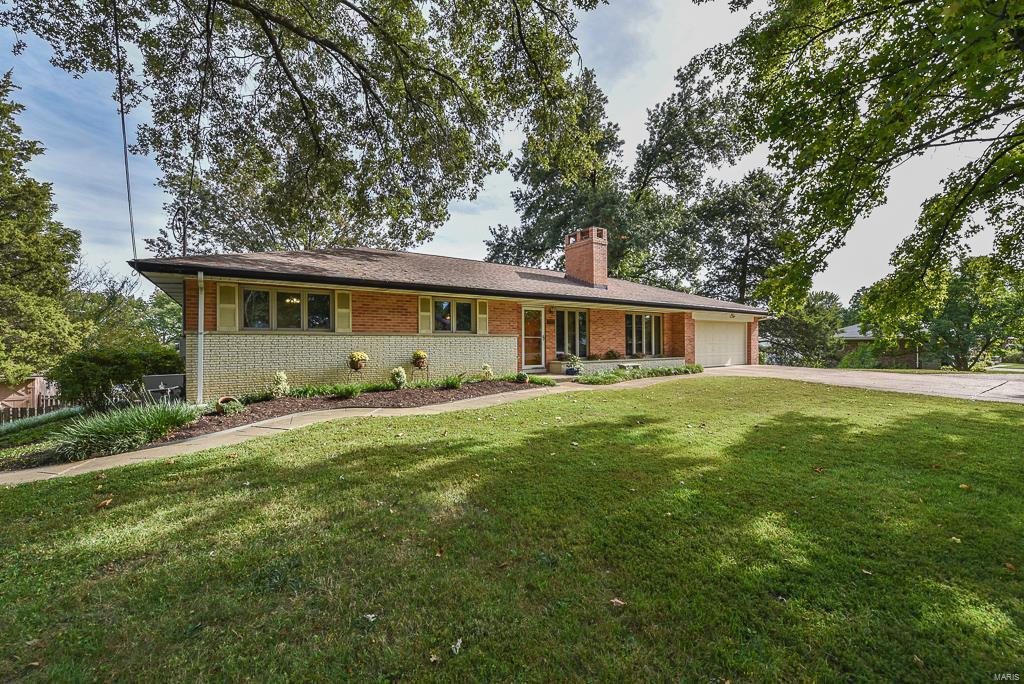 5382 Kerth Road St. Louis, MO 63128 - Photo 1 of 63 Gallery Image 1