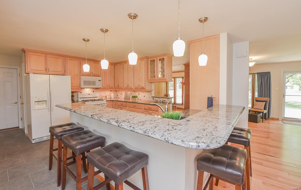 5382 Kerth Road St. Louis, MO 63128 - Photo 15 of 63 Gallery Image 15