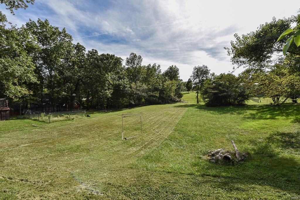 5382 Kerth Road St. Louis, MO 63128 - Photo 7 of 63 Gallery Image 7