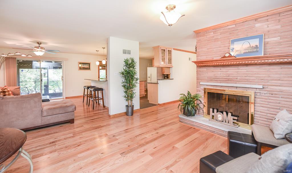 5382 Kerth Road St. Louis, MO 63128 - Photo 9 of 63 Gallery Image 9