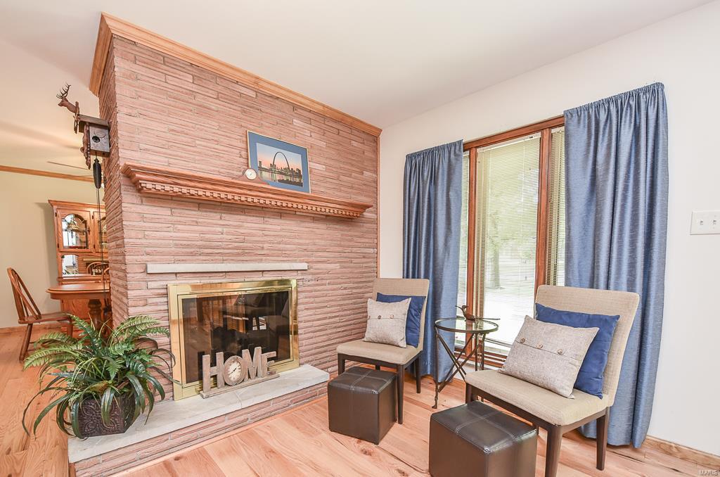 5382 Kerth Road St. Louis, MO 63128 - Photo 10 of 63 Gallery Image 10