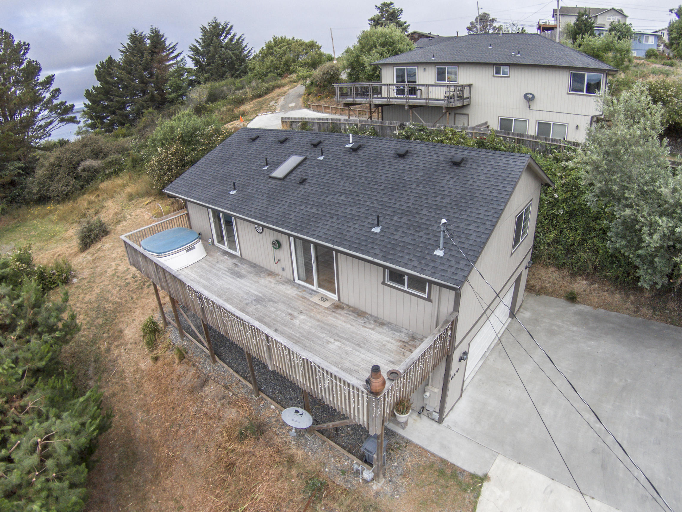6510 Bell Terrace Road Eureka, CA 95503 - Photo 2 of 30