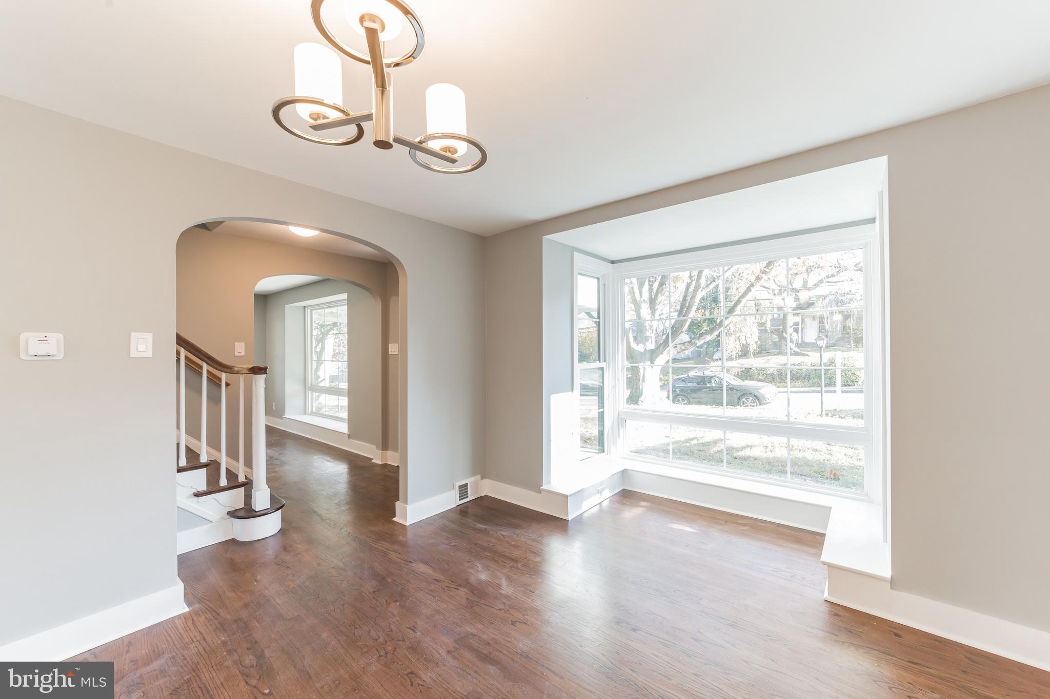 554 Manayunk Road Merion Station, PA 19066 - Photo 8 of 35