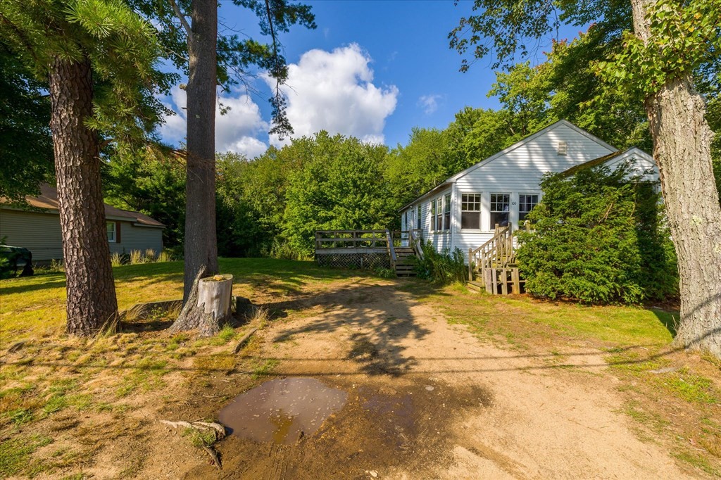 100 Quaboag Street Brookfield, MA 01506 - Photo 5 of 28