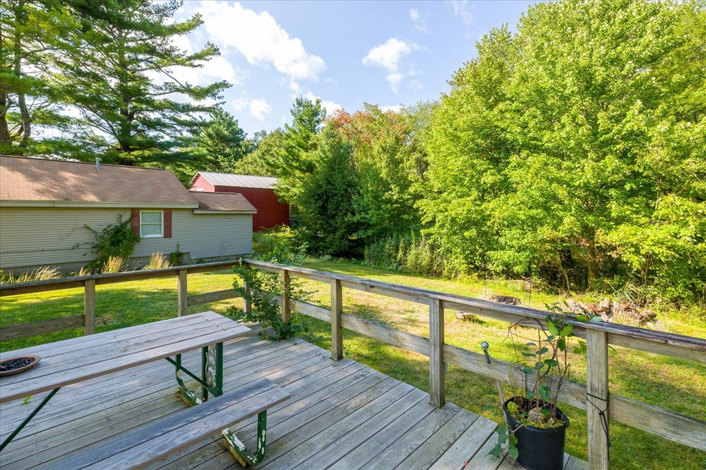 100 Quaboag Street Brookfield, MA 01506 - Photo 10 of 28