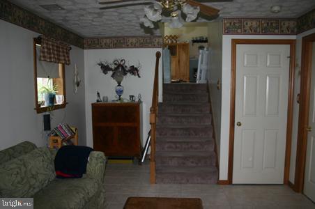 55 Freys Road Elizabethtown, PA 17022 - Photo 8 of 24 Gallery Image 8
