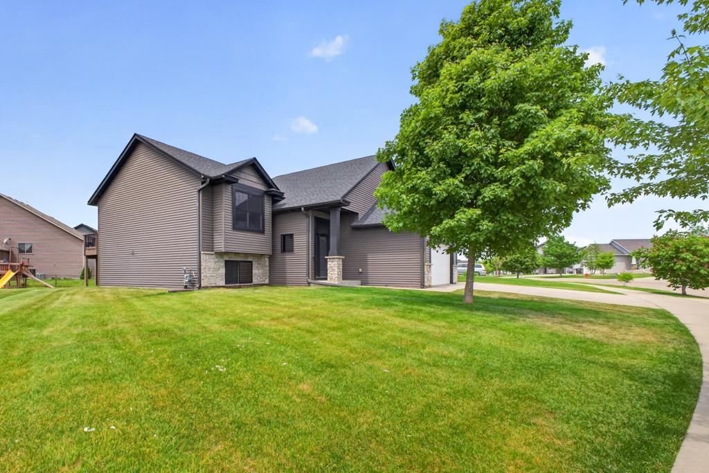 2287 Phoenix Road Southwest Rochester, MN 55902 - Photo 2 of 35