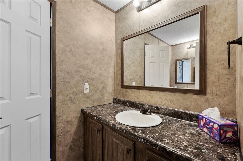 1799 Jackson Road Ottawa, KS 66067 - Photo 40 of 69