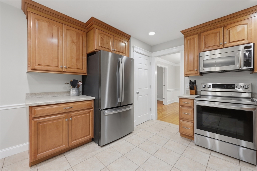 324 West Sutton Road Sutton, MA 01590 - Photo 12 of 42