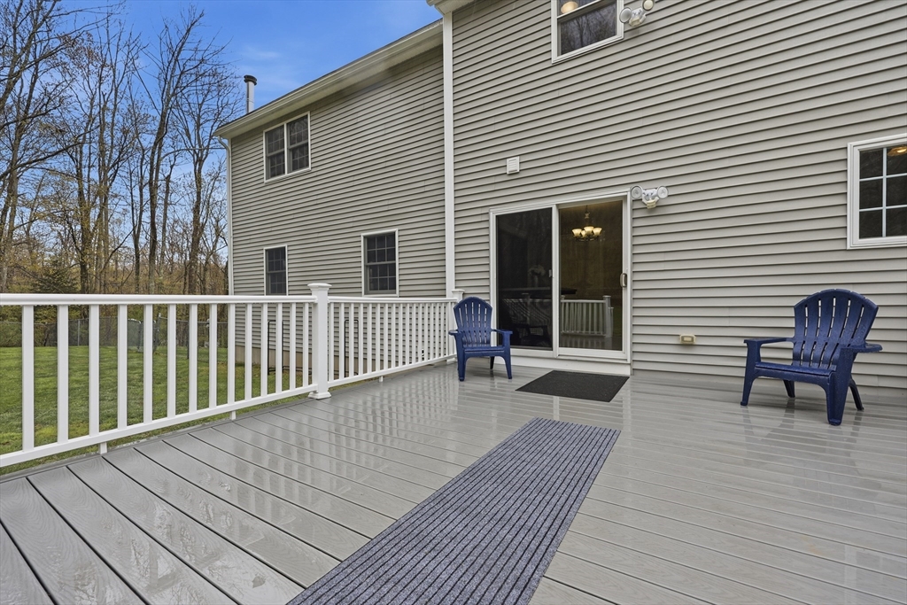 324 West Sutton Road Sutton, MA 01590 - Photo 30 of 42