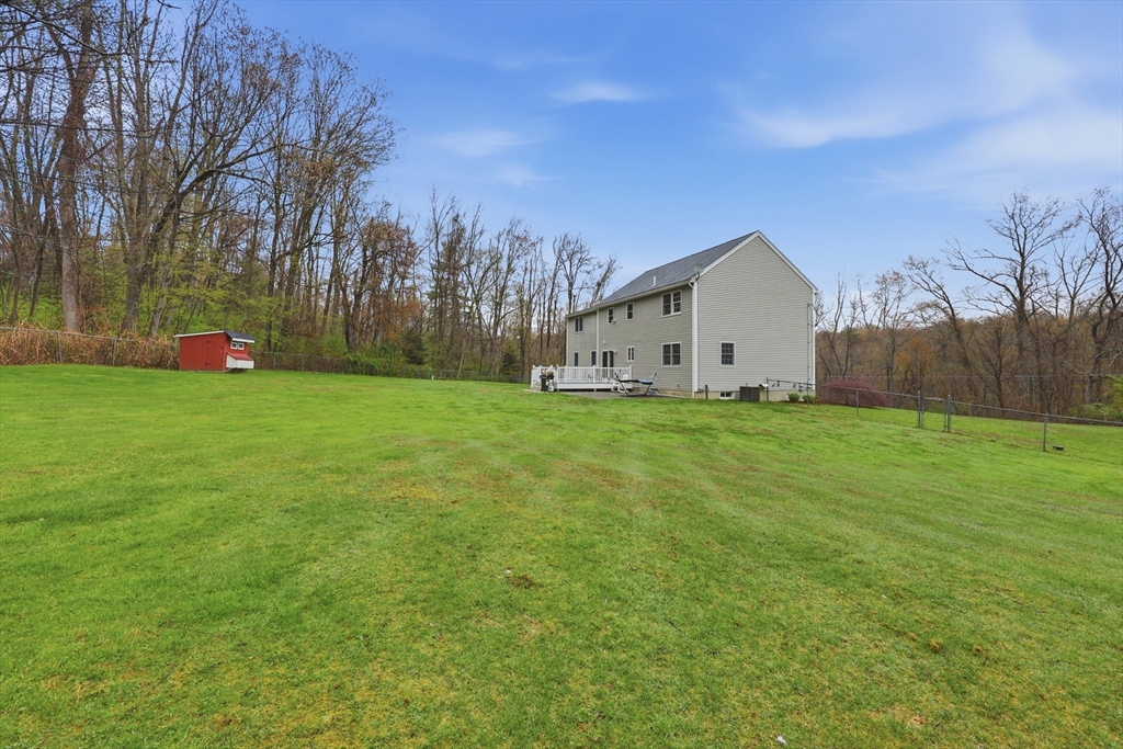 324 West Sutton Road Sutton, MA 01590 - Photo 31 of 42