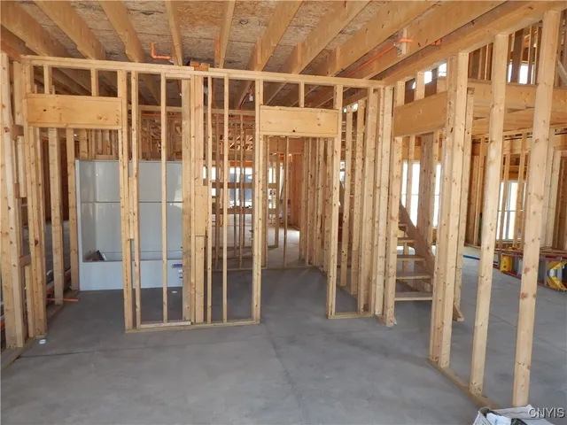 $359,900 | 302 Bunker Hill Way, Syracuse, NY 13207