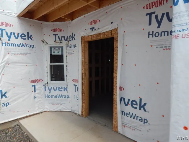 $359,900 | 302 Bunker Hill Way, Syracuse, NY 13207