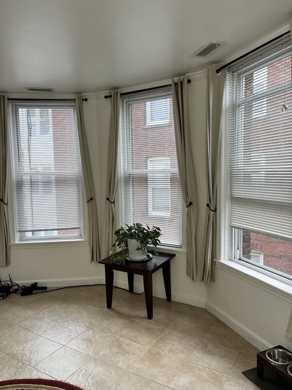 5 State Street, Unit R4 Worcester, MA 01609 - Photo 20 of 25 Gallery Image 20