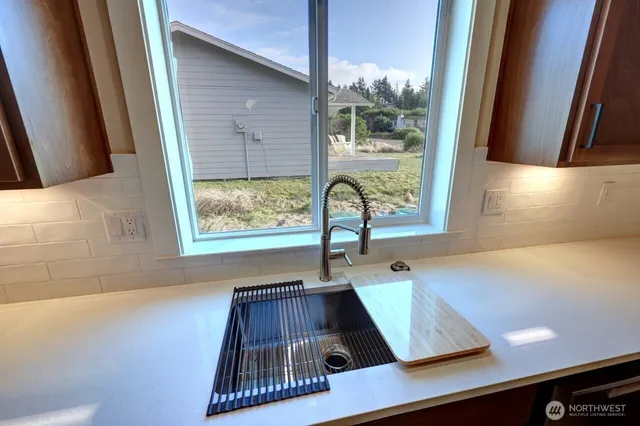 a view of table and window