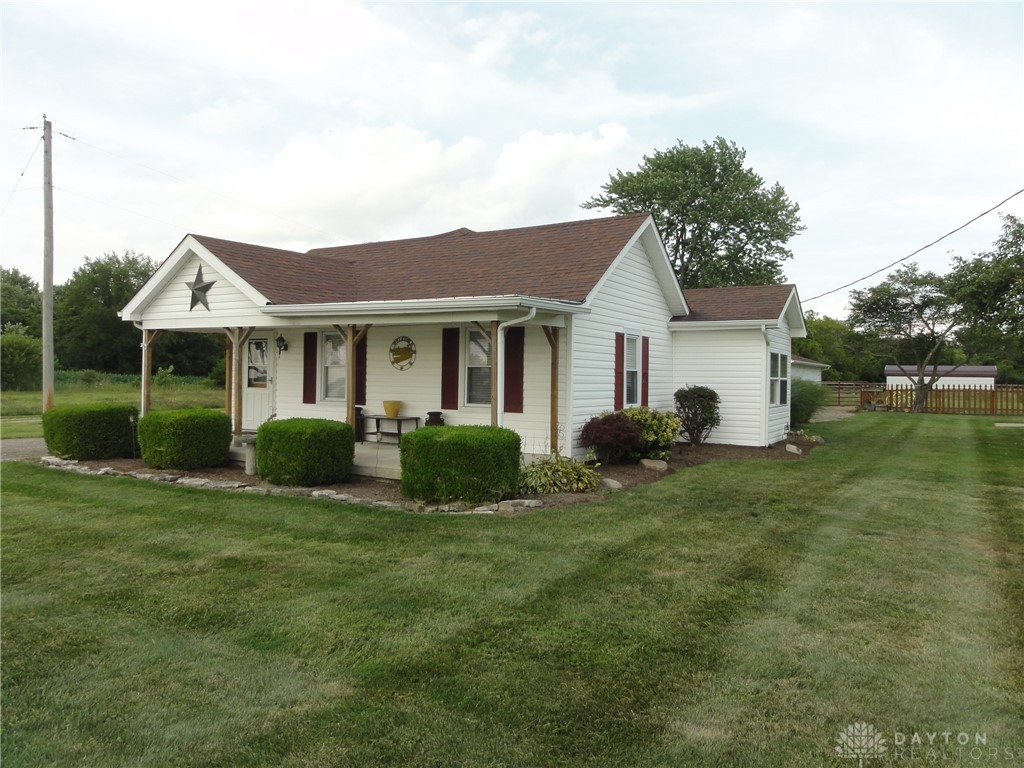 4425 Iddings Road West Milton, OH 45383 - Photo 3 of 24