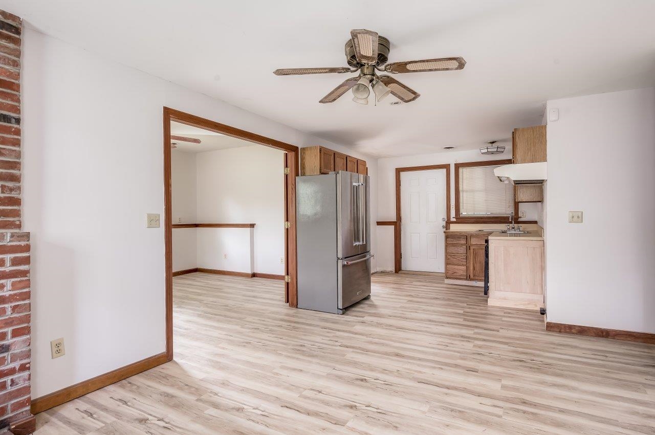 109-111 Whitehall Road Rochester, NH 03868 - Photo 16 of 38