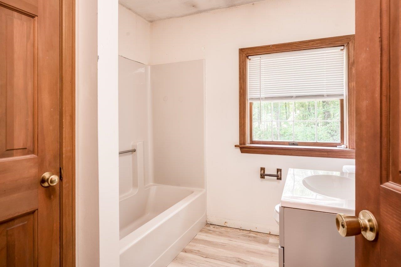 109-111 Whitehall Road Rochester, NH 03868 - Photo 28 of 38