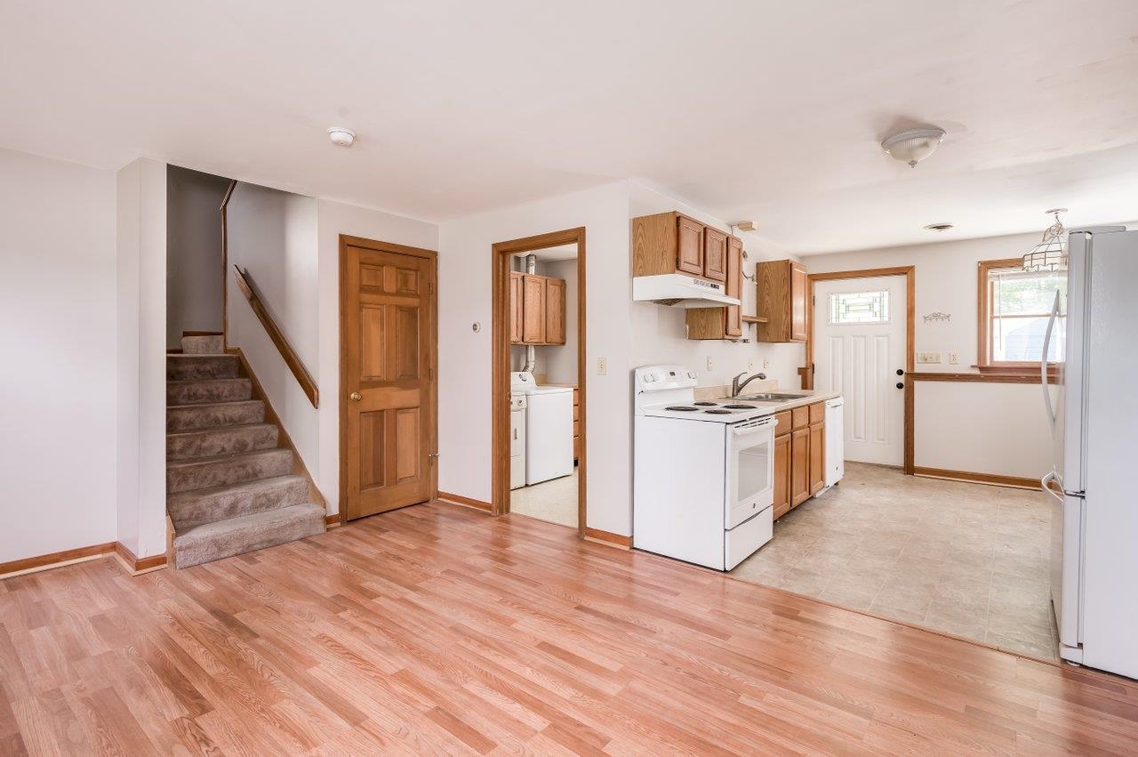 109-111 Whitehall Road Rochester, NH 03868 - Photo 10 of 38