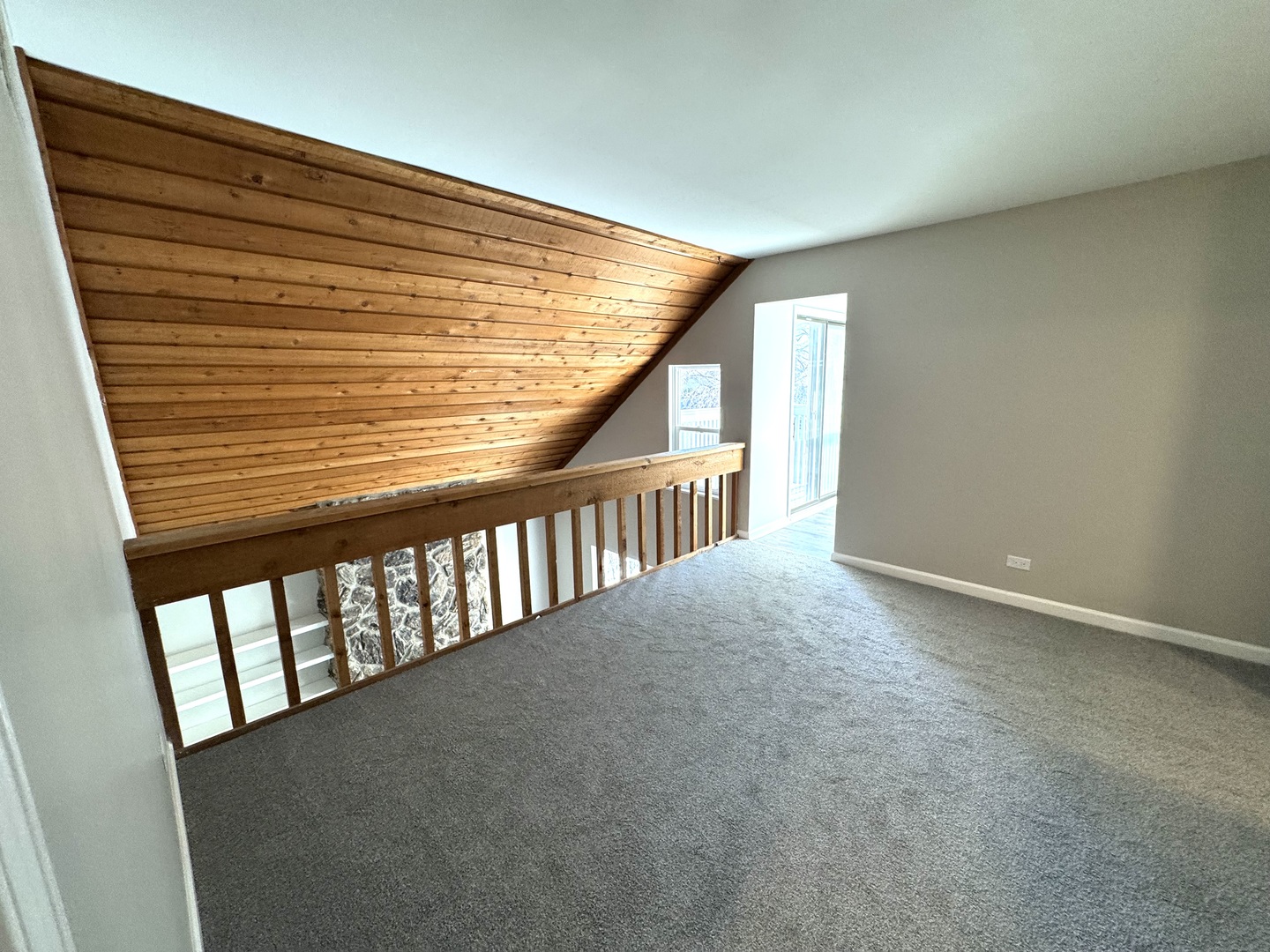 695 Wakefield Road, Unit 695 Gurnee, IL 60031 - Photo 8 of 14