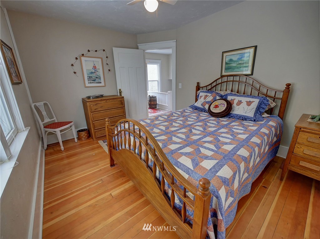 569 Twisp-Winthrop Eastside Road Winthrop, WA 98862 - Photo 14 of 25 Gallery Image 14