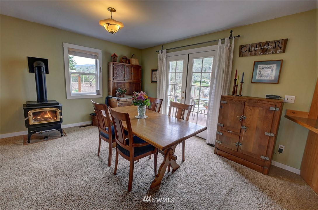 569 Twisp-Winthrop Eastside Road Winthrop, WA 98862 - Photo 19 of 25 Gallery Image 19
