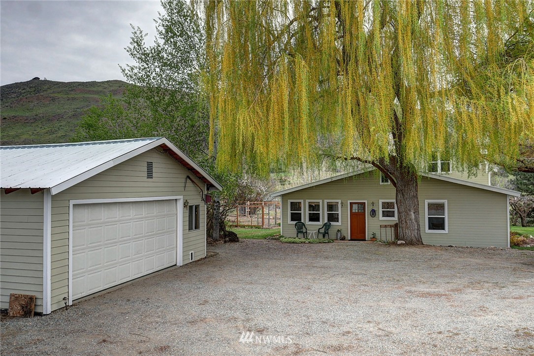 569 Twisp-Winthrop Eastside Road Winthrop, WA 98862 - Photo 24 of 25 Gallery Image 24