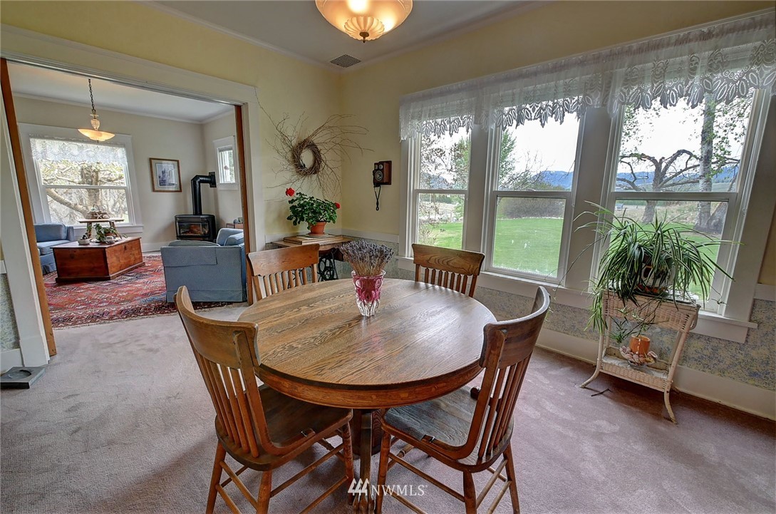 569 Twisp-Winthrop Eastside Road Winthrop, WA 98862 - Photo 9 of 25 Gallery Image 9
