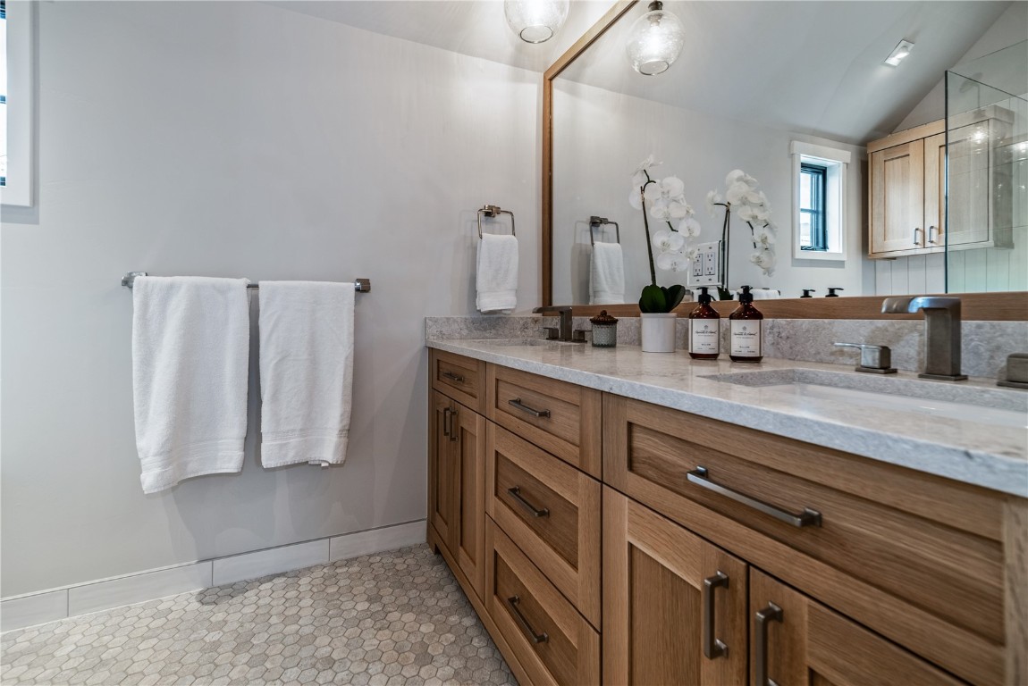 208 North Ridge Street Breckenridge, CO 80424 - Photo 11 of 21