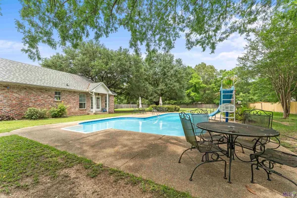 $594,900 | 3607 Red Clover Avenue, Zachary, LA 70791