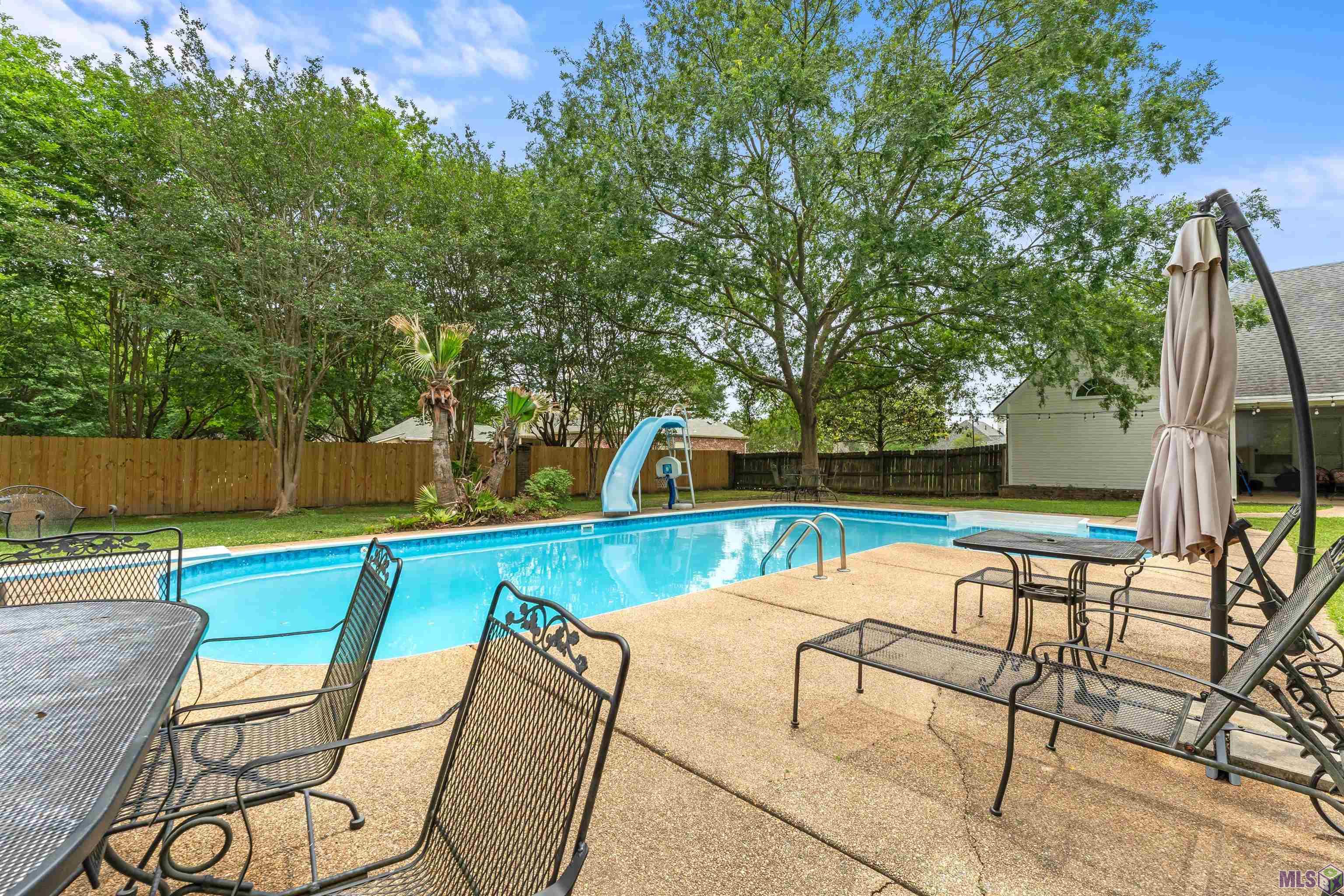 3607 Red Clover Avenue Zachary, LA 70791 - Photo 12 of 19