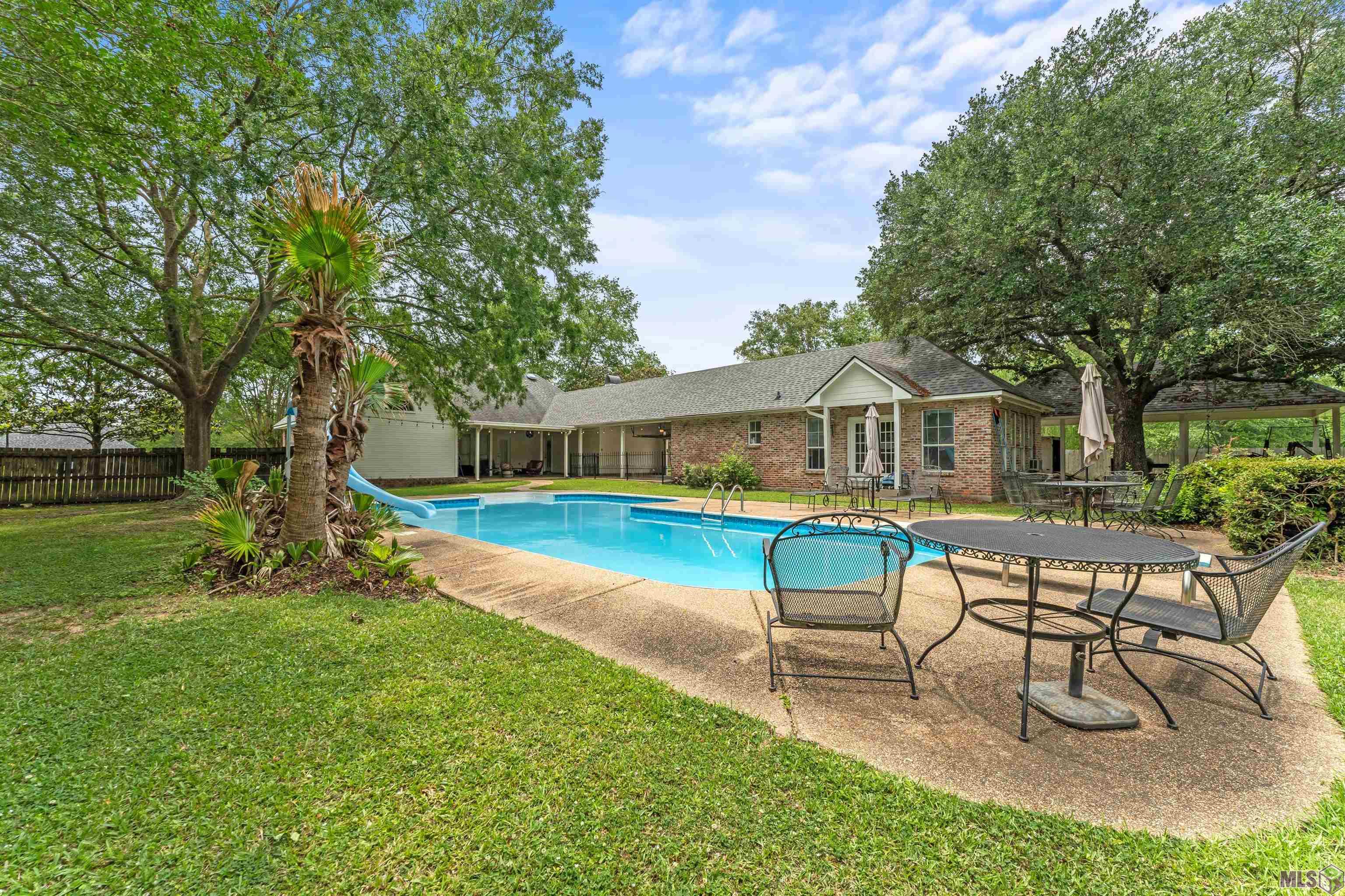 3607 Red Clover Avenue Zachary, LA 70791 - Photo 15 of 19