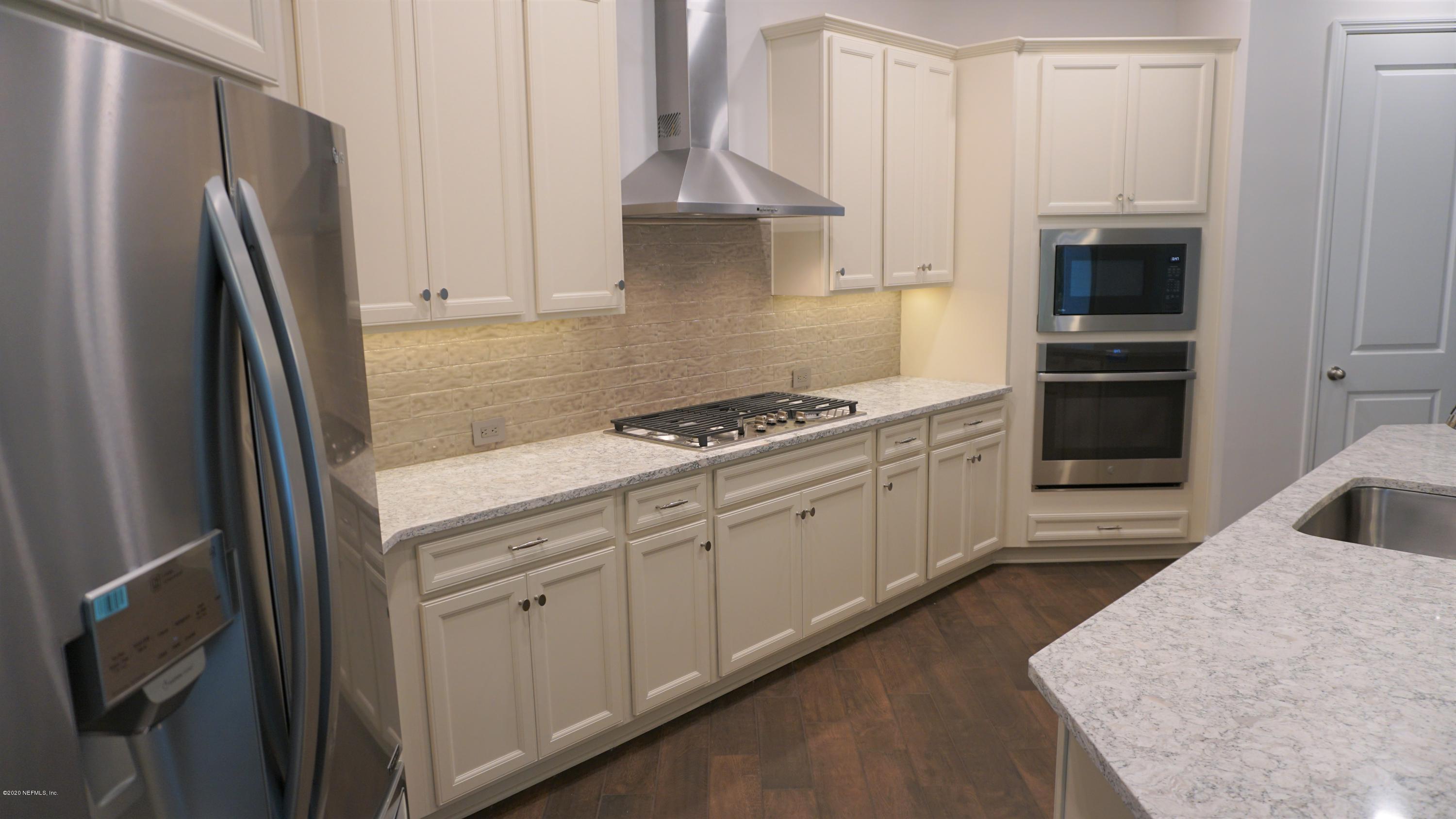 300 Shadow Rdg Trail Ponte Vedra, FL 32081 - Photo 21 of 51 Kitchen.1
