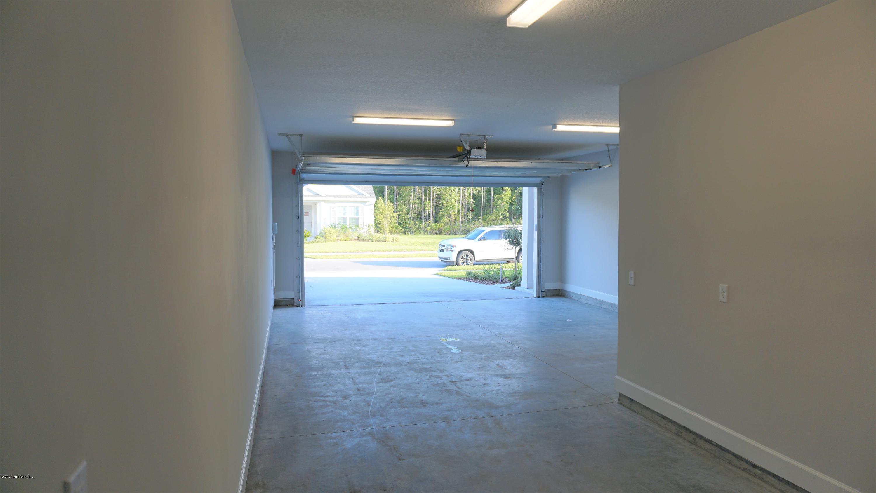 300 Shadow Rdg Trail Ponte Vedra, FL 32081 - Photo 4 of 51 Garage.1