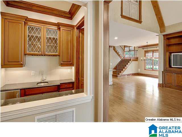 2050 Country Ridge Place Birmingham, AL 35243 - Photo 5 of 24