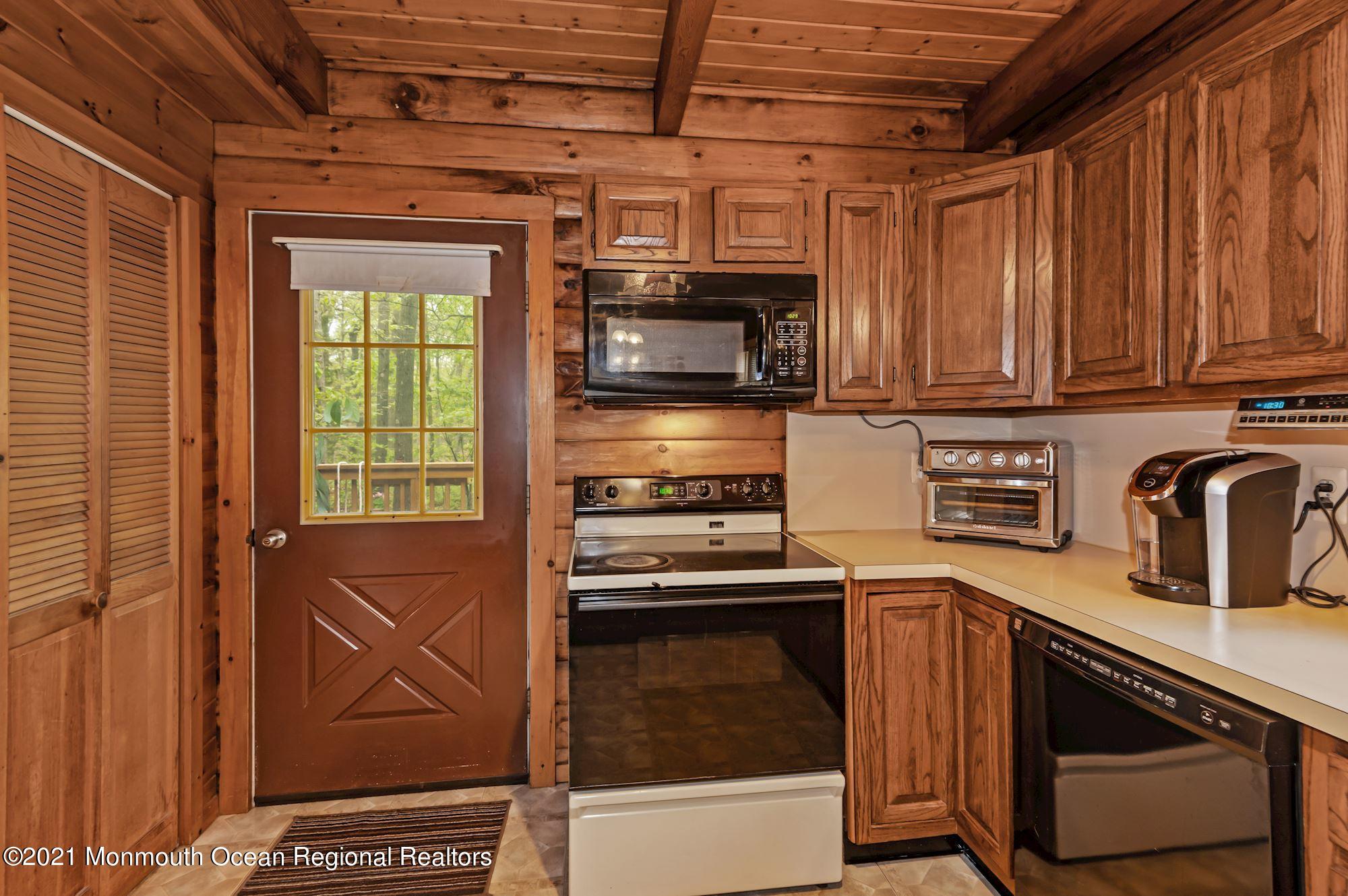 499 Leming Road Jackson, NJ 08527 - Photo 15 of 35 013_499_LEMING_RD_331986_625240