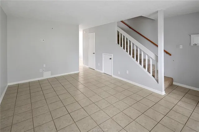 a view of an entryway