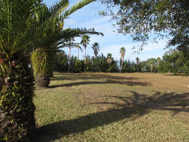 $139,900 | 17200 Royal Palm Drive, Groveland, FL 34736