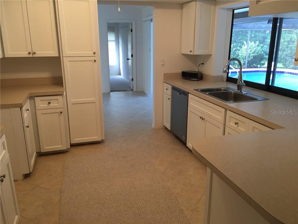4410 Charing Cross Road Sarasota, FL 34241 - Photo 13 of 21 Gallery Image 13