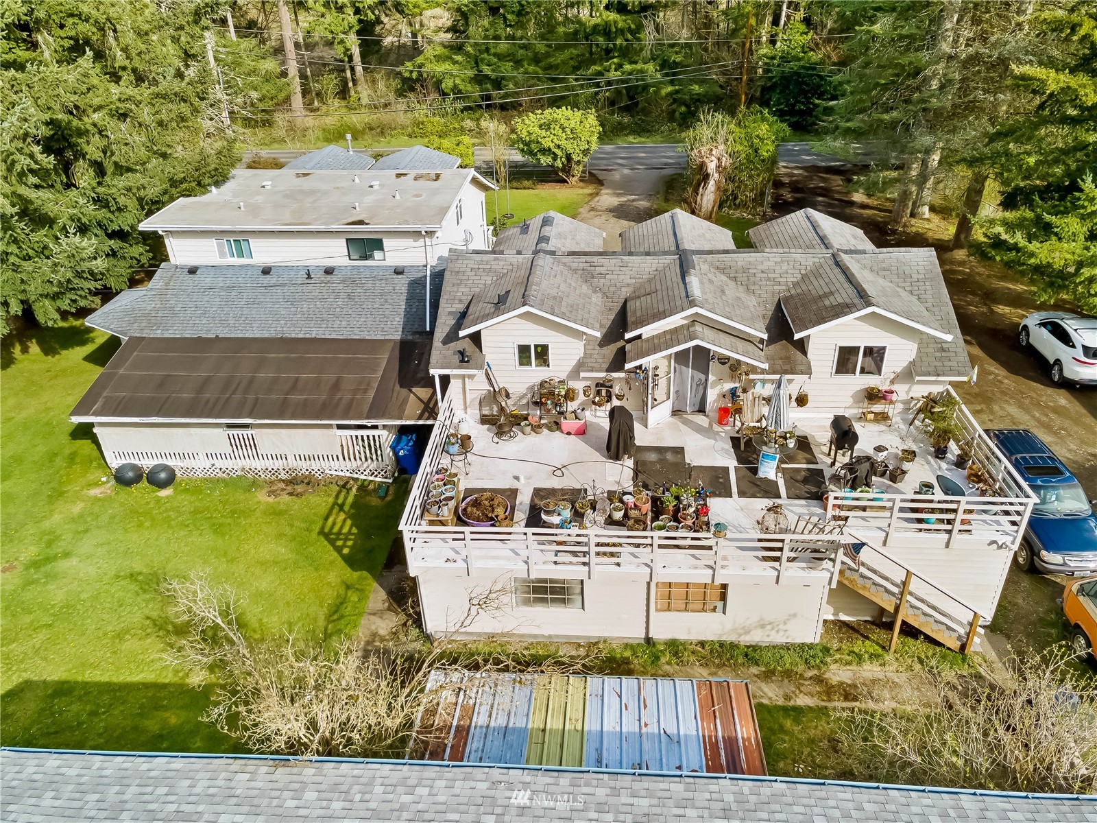 1517 Lilly Road Northeast Olympia, WA 98506 - Photo 4 of 35 Gallery Image 4