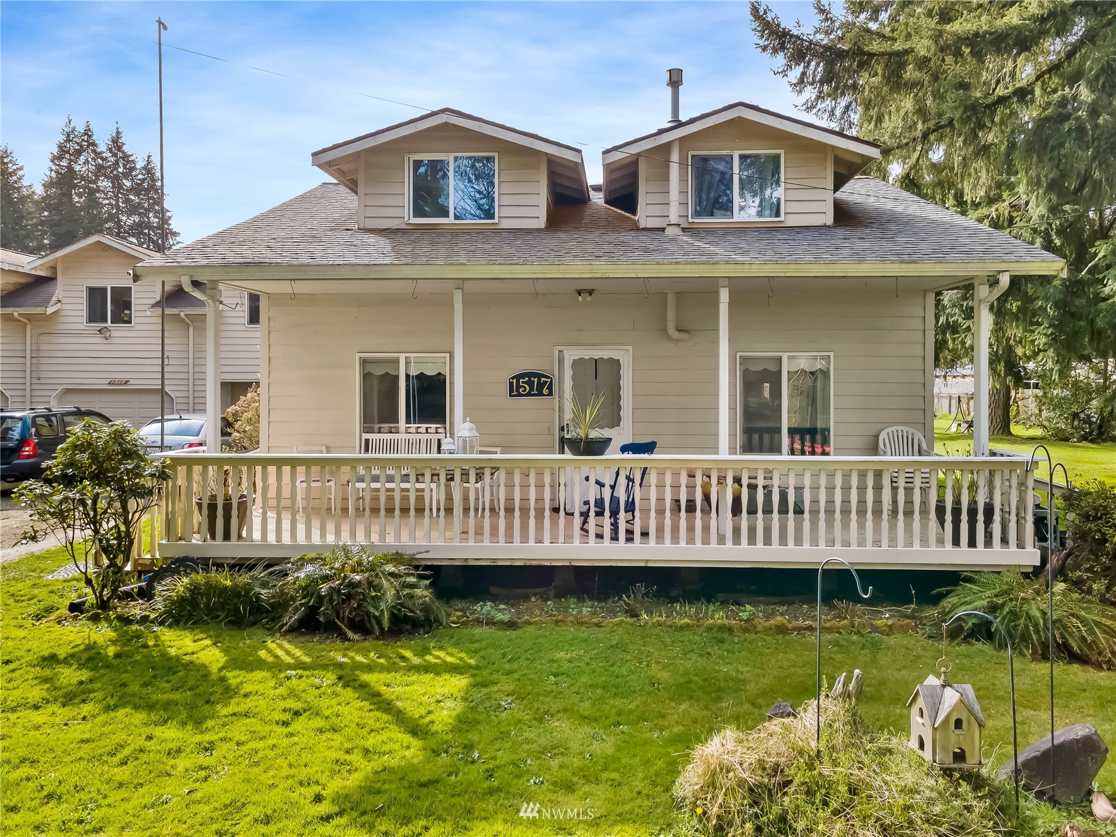 1517 Lilly Road Northeast Olympia, WA 98506 - Photo 6 of 35 Gallery Image 6