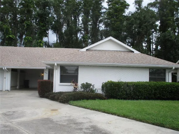 $1,750 | 1750 Atrium Drive, Sun City Center, FL 33573