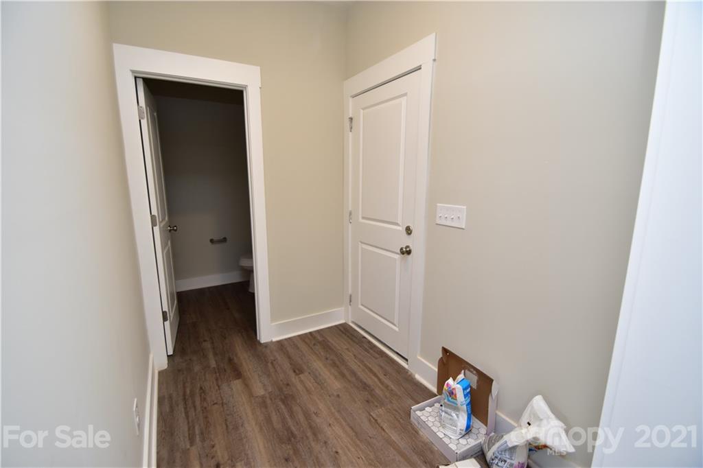 2911 Forbes Road Gastonia, NC 28056 - Photo 5 of 17 Gallery Image 5