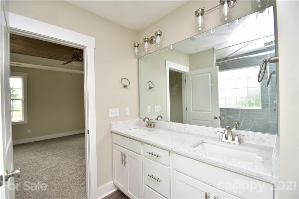 2911 Forbes Road Gastonia, NC 28056 - Photo 9 of 17 Gallery Image 9