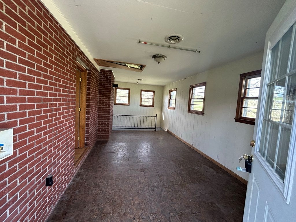 3385 Blacklick Road Rural Retreat, VA 24368 - Photo 7 of 11 Gallery Image 7